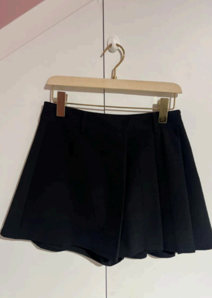 Jupe short - noir