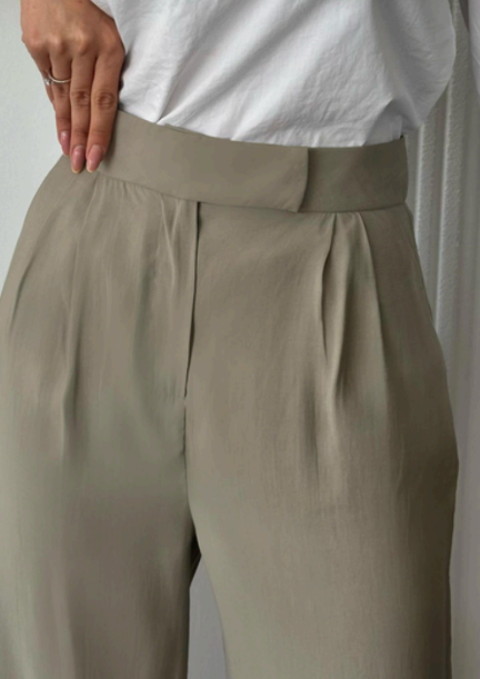Pantalon tailleur - kaki