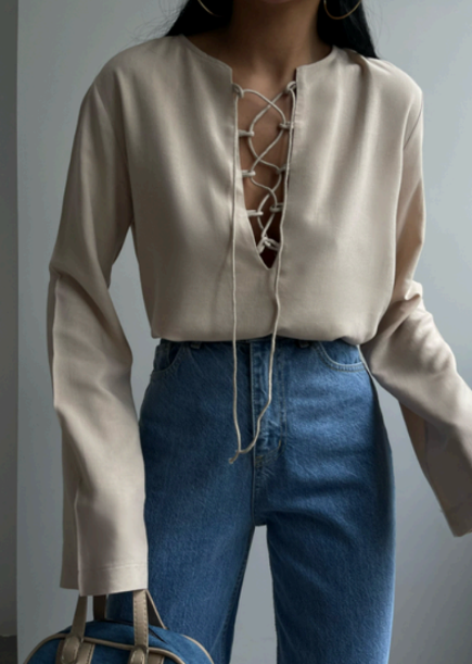 Blouse à lacets - Beige