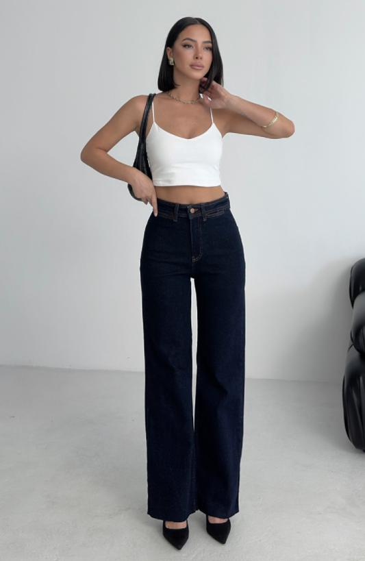 Jean Mom Bleu Marine – Taille Haute & Jambe Évasée