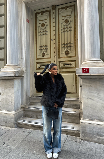 Veste en Fourrure Synthétique noir