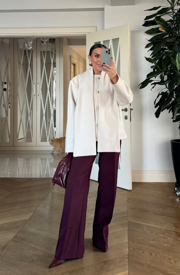 Veste Blanche à Col Montant