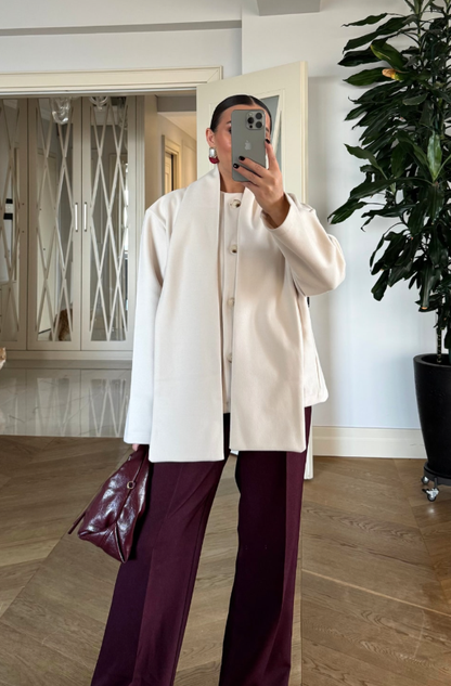 Veste Blanche à Col Montant